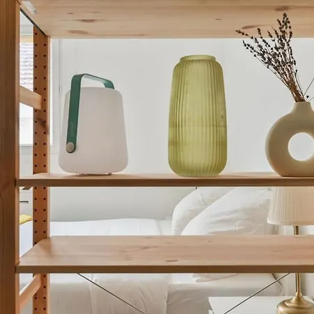 Apartament Studio Chaleureux A La Sortie De La Gare Du Metro 11 & Proche De Paris & Hopital Andre Gregoire *